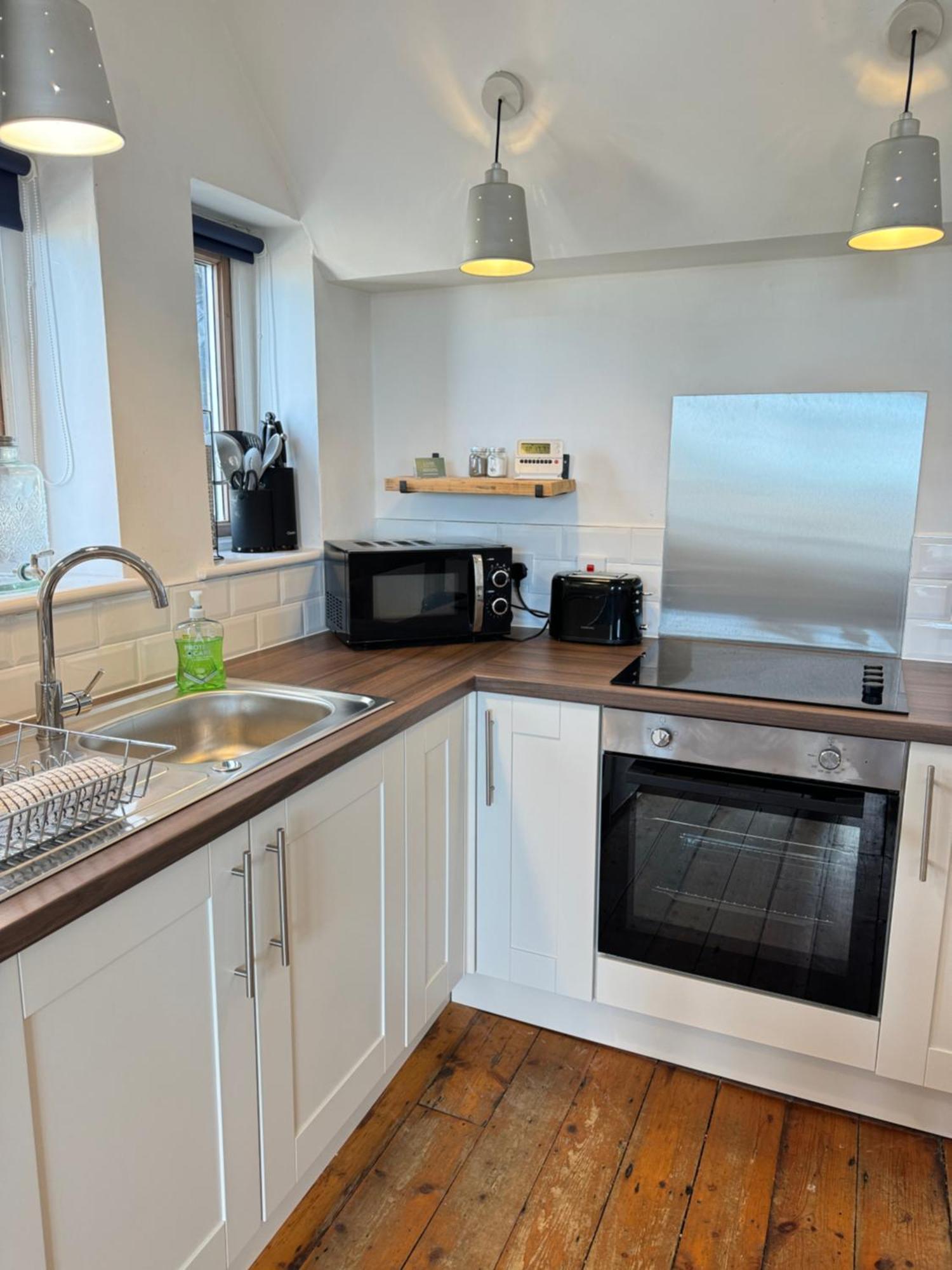 Longsands 3 Free Onsite Parking *